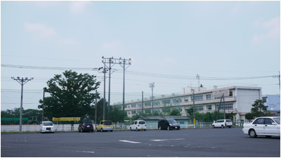 近隣施設　小学校